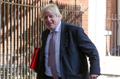 Борис Джонсон ушел в отставку с поста главы МИД Великобритании