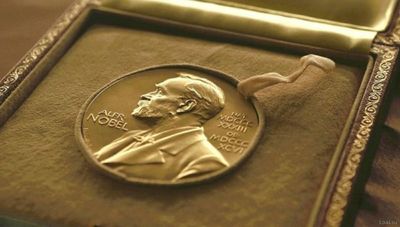 Нобелевскую премию по экономике вручили Нордхаусу и Ромеру из США